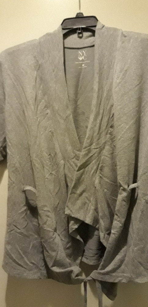 New York & Company Cardigan Type - Picture 4 of 4